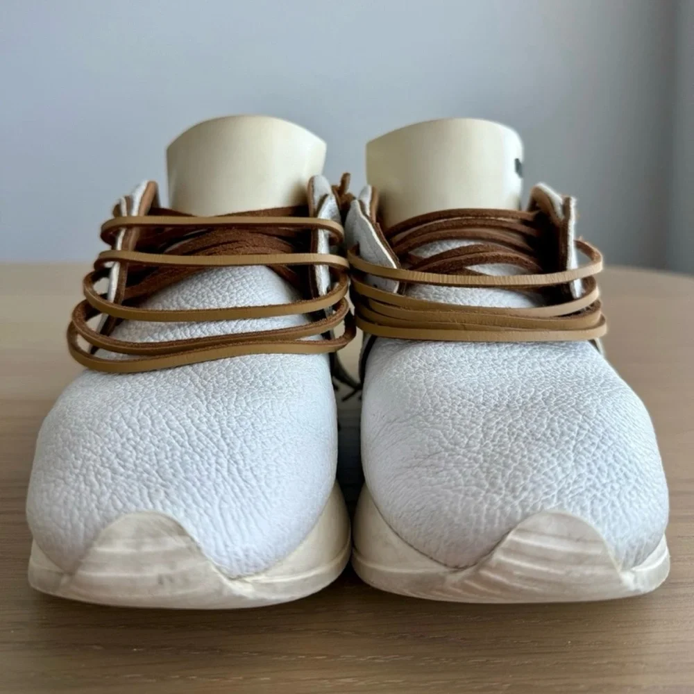 ❤️EsseUtEsse Fringe Sneakers Size 36❤️
